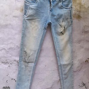 WOMEN BLUE DISTRESSED SKINNY JEANS