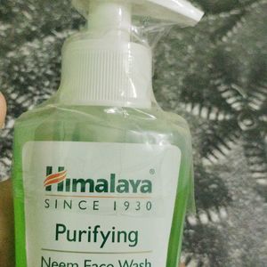 New Pinple Clearing Himalya Face Wash