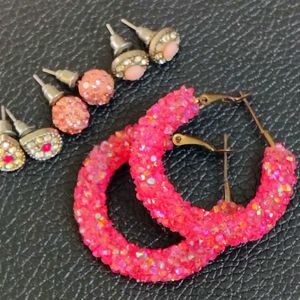 Earrings Set In pink!