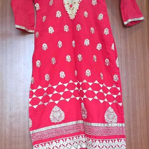 Red Kurta