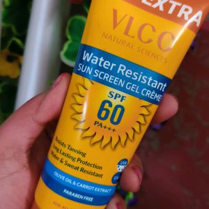 VLCC SPF 60 P+++ Sunscreen