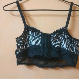 Padded Bra With Nice Colour Free Delivery 🚚