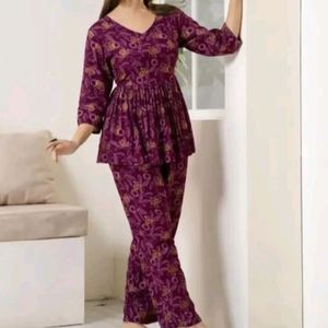 Women Printed Crape Top & Bottam Set