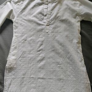 White Woman's Hakoba Kurta