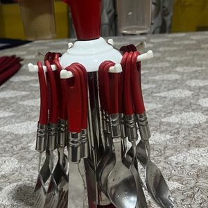 Cutlery Set With Stand