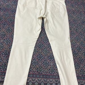 Levi’s Women White Jeans/ Denim