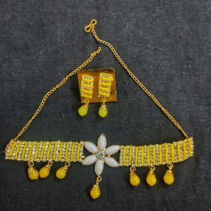 Yellow Floral Shimmer Choker Set For Haldi !