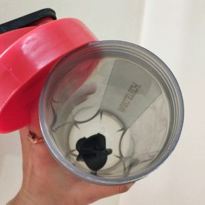 Muscletech Protein Shaker