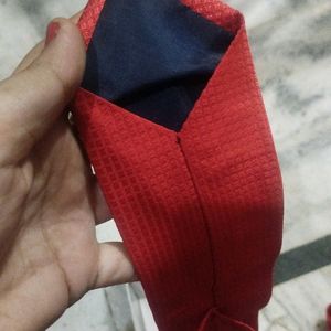 Men's Tie Good