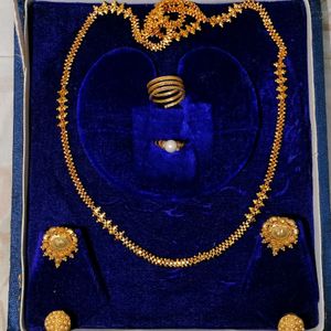 Golden Jewellery Set (With Two Options)