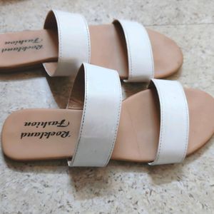 White Flat For Women