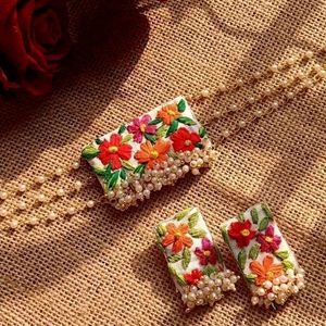 Embroidered Jewelry Set 1