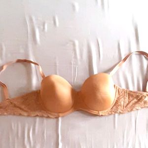 Hunkemoller Bra 34 D removable Straps