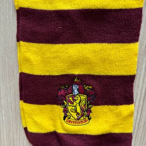 Gryffindor Socks & Scarf