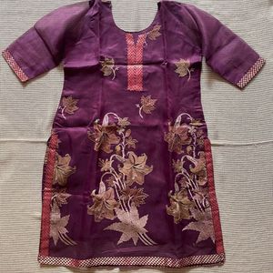 Embroidered Net Kurta