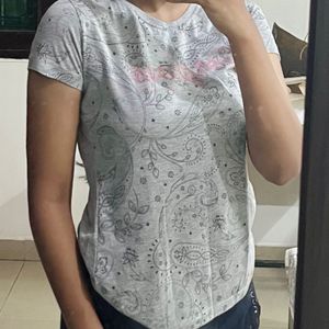 Grey Graphic Tshirt