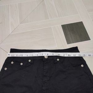 Women Shorts Waist 28-30