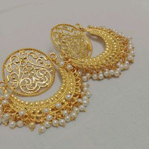 Earrings With Pearls