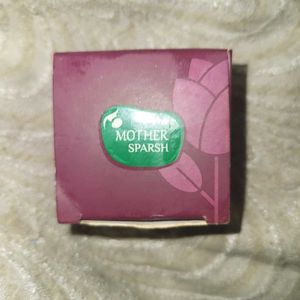 Mothersparsh Lipbalm