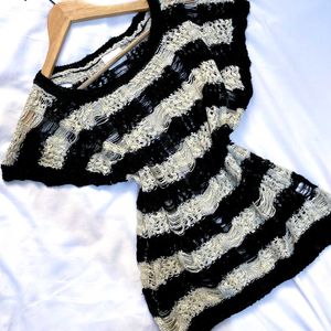 Pinterest Crochet Black & Cream Pullover Top