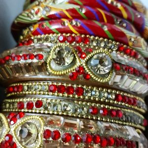 Bracelet (कंगन)