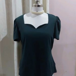 DARK GREEN SWEETHEART NECKLINE RIBBED TOP