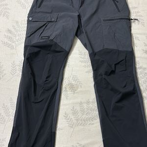 Black baggy cargos