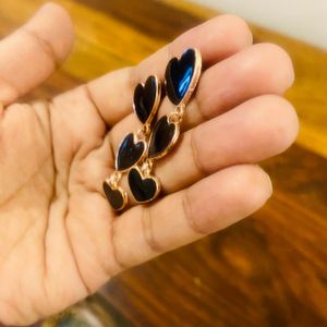 Black New earrings