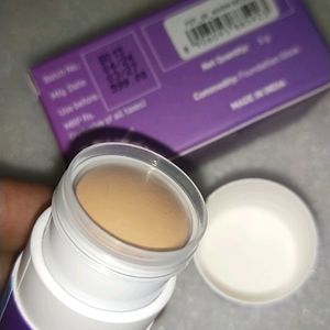 Myglamm Hd Foundation -warm Beige