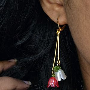 Red And White Bell Lily Earrings 💮