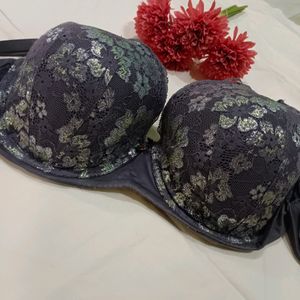 Victoria Secret Branded Paded Bra