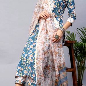 Beautiful Floral Kurti Set