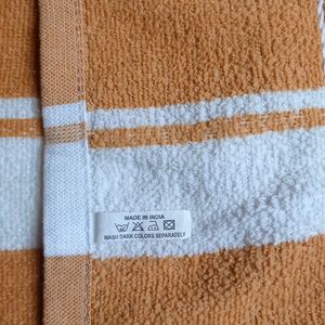 BATH TOWEL