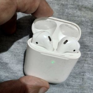 Earbuds