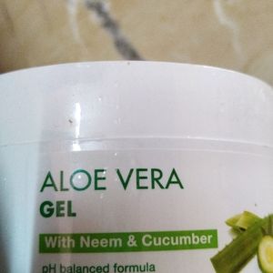 ORGANIC HARVEST ALOE VARA GEL(More Than 50% Left)