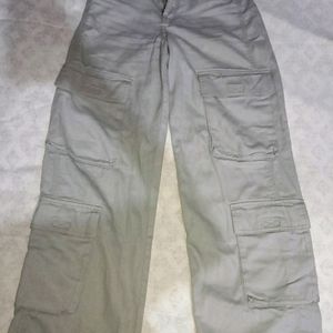 H&M baggy cargo pants