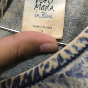 Vero Moda Denim Top