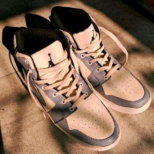 Air jordan shoes