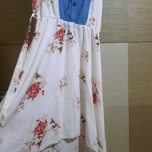 KOREAN  CUTE  FLOWER  TOP