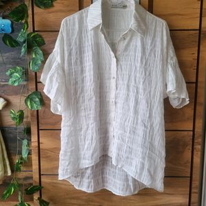 Off White Shirt With Bell Sleeves Pattern