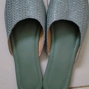 Pack Of 2 Sandals