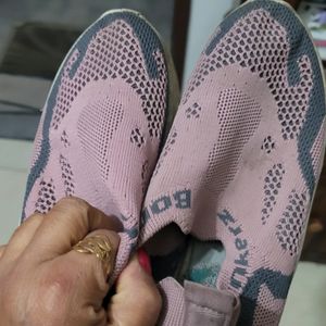 Pretty pink sports shoes  & partywear belly(2)