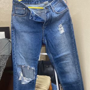 h&m jeans in size 28