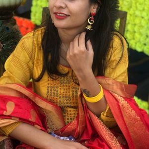 Yellow-Red Pair For Haldi Function