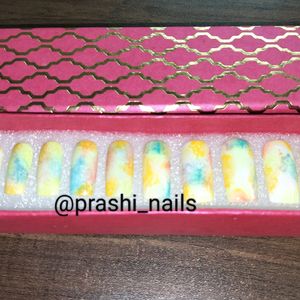 Premium Quality Press On Nails Set (008)