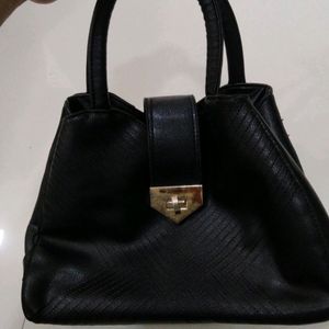 Price Drop Spacious Daily Use Black Bag No Return