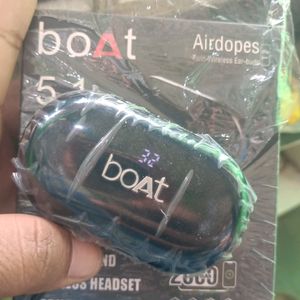 Boat Airdopes T2 Earbuds Also Power Bank