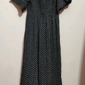 Black ⚫ Dress For Girl Or Woman Bust 30