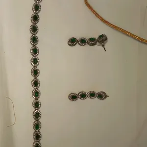 American Diamond And Artificial Emerald Set