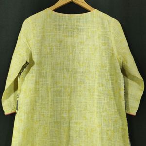 Aurelia Women yellow Kurti